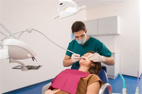 emergency dentist henderson tn.